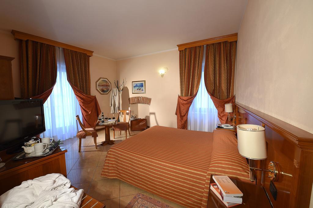 Hotel Acqui & Centro Benessere 3*